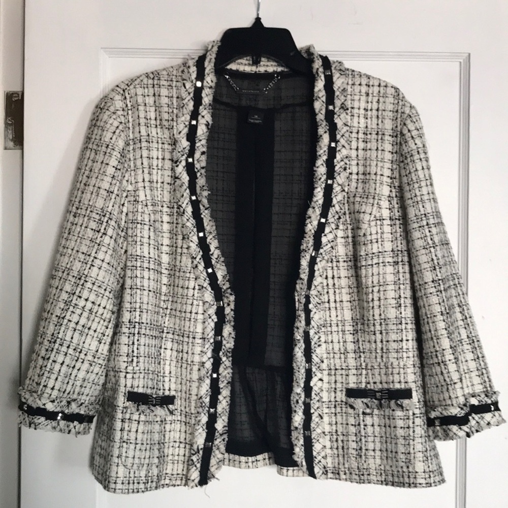 Cute tweed coat